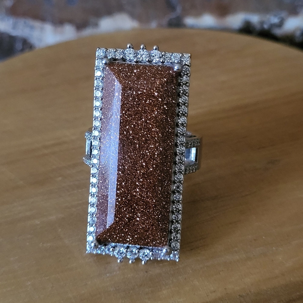 Hespera Gleaming Goddess Ring